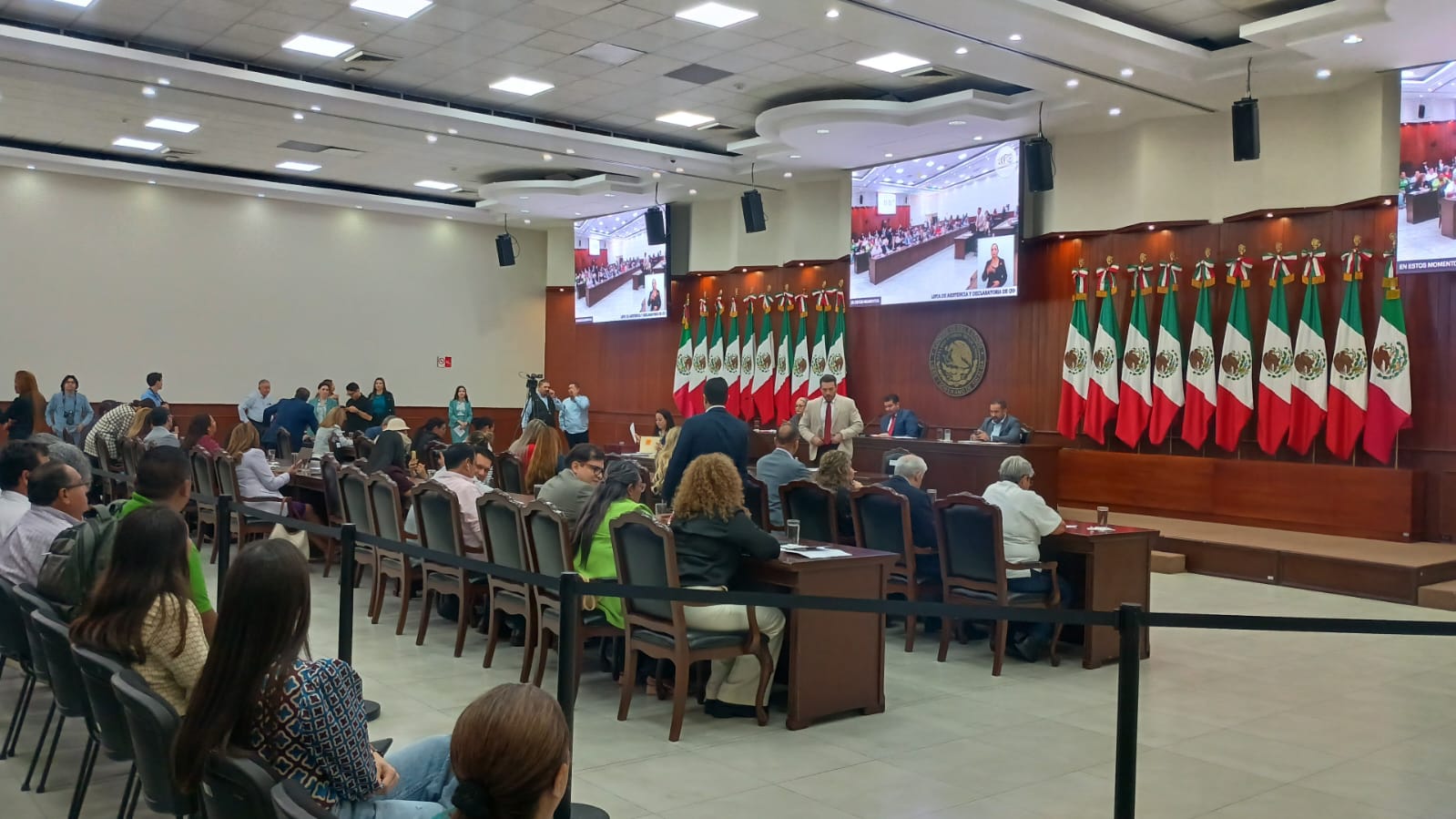 Congreso de Sinaloa rindió un homenaje póstumo a Carlos Manzo