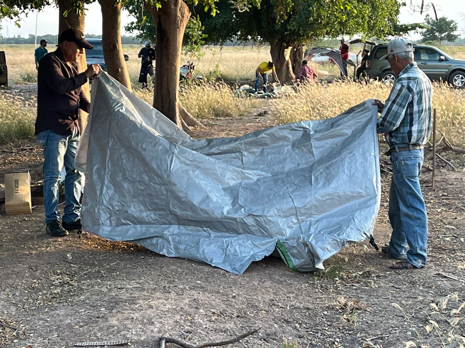 Coordinadora Estatal por el Derecho Humano a la Vivienda y Reserva Territorial de Sinaloa toman predio en Guasave