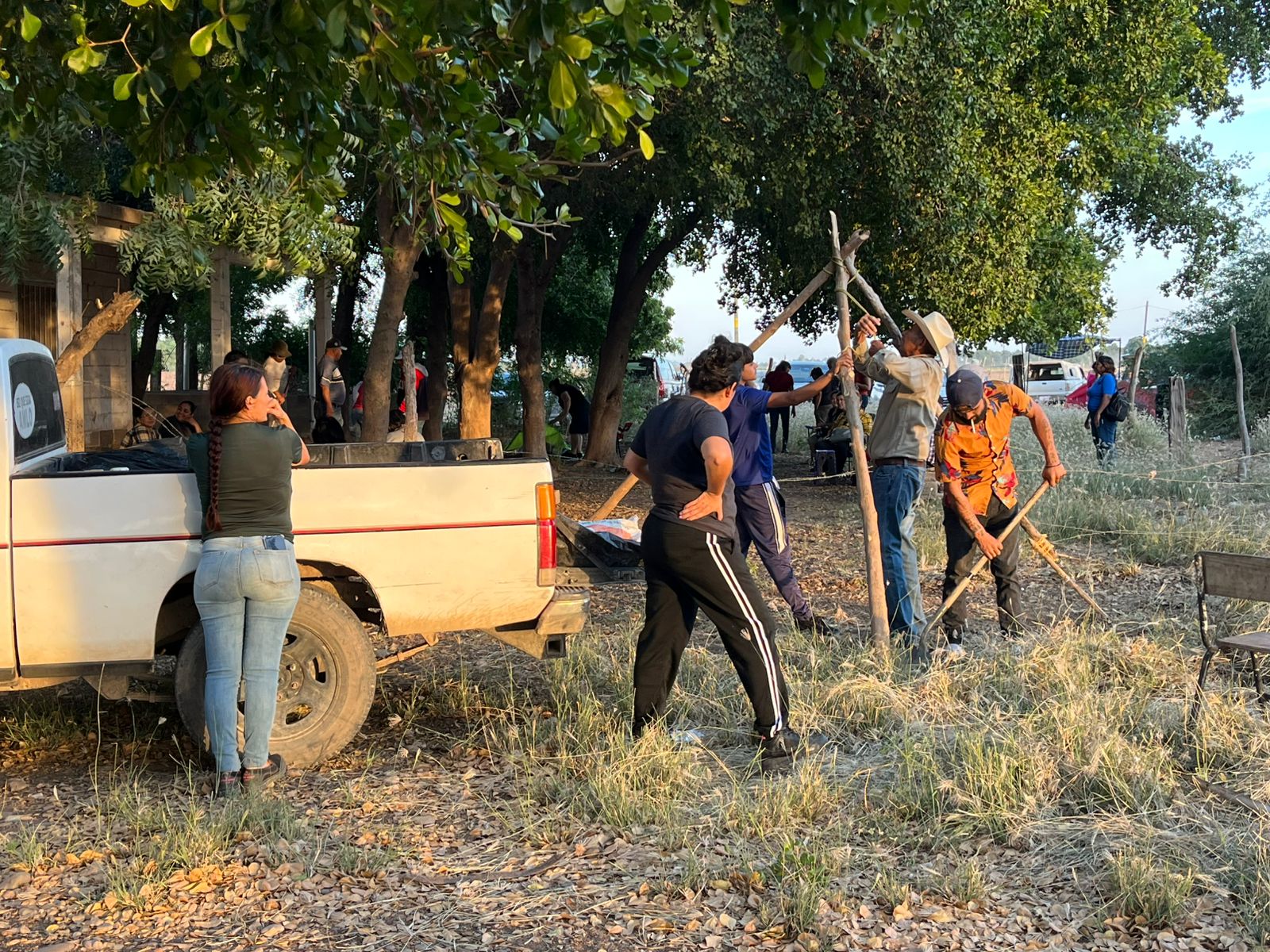 Coordinadora Estatal por el Derecho Humano a la Vivienda y Reserva Territorial de Sinaloa toman predio en Guasave
