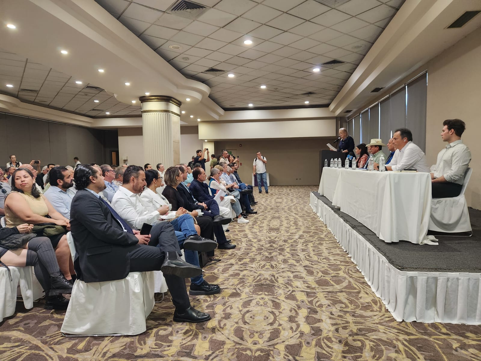 Presenta Coparmex Informe Ciudadano 2025