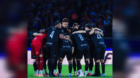 Cruz Azul se mantiene como líder general rumbo al cierre del torneo