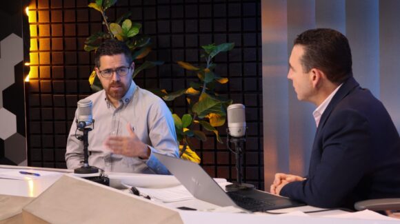 Sinaloa cuenta con un presupuesto anual de 6 mil mdp para atender el sector Salud: González Galindo