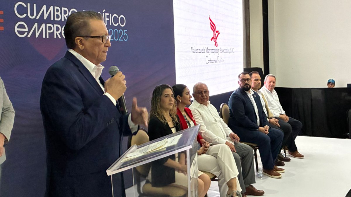 cumbre del pacifico empresarial 2025 en los mochis feliciano