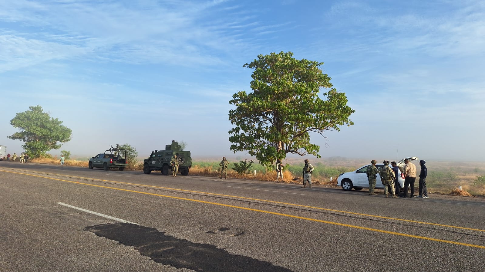 decenas de unidades resultaron afectadas por los ponchallantas en angostura
