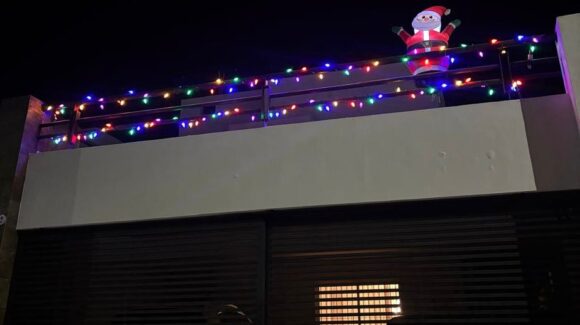 Luces contra la oscuridad: el fenómeno de ‘Navidad anticipada’ en Sinaloa