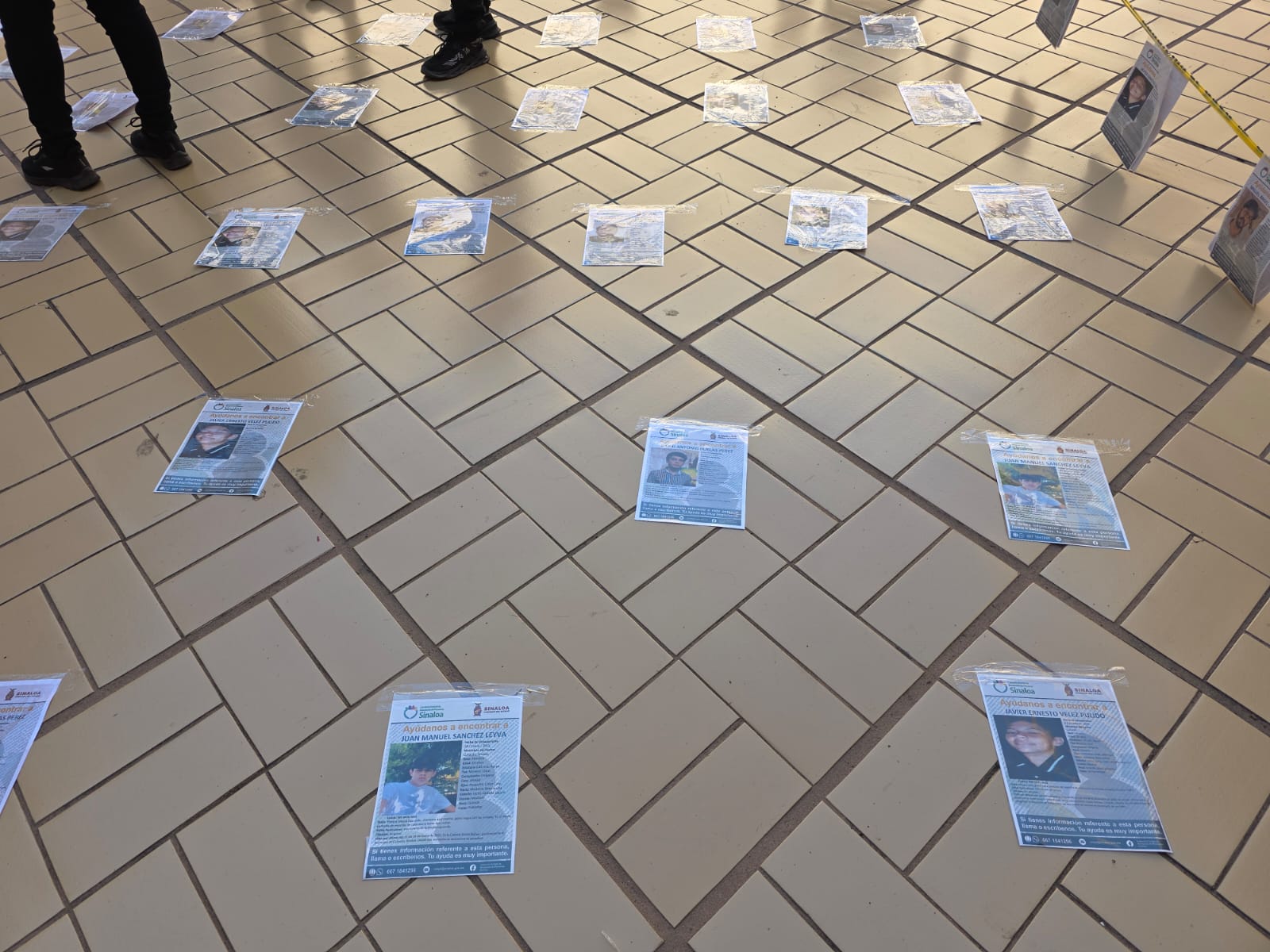 Madres buscadoras se manifiestan en Palacio de Gobierno