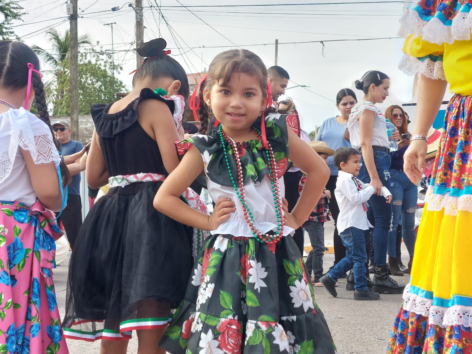 desfile 20 de noviembre en salvador alvarado