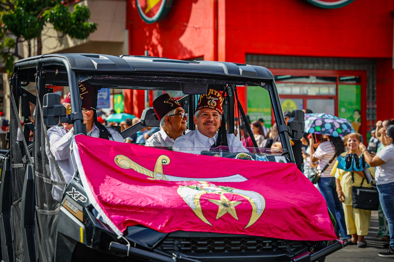 Desfile por el 115 aniversario de la Revolución Mexicana en Culiacán, Sinaloa