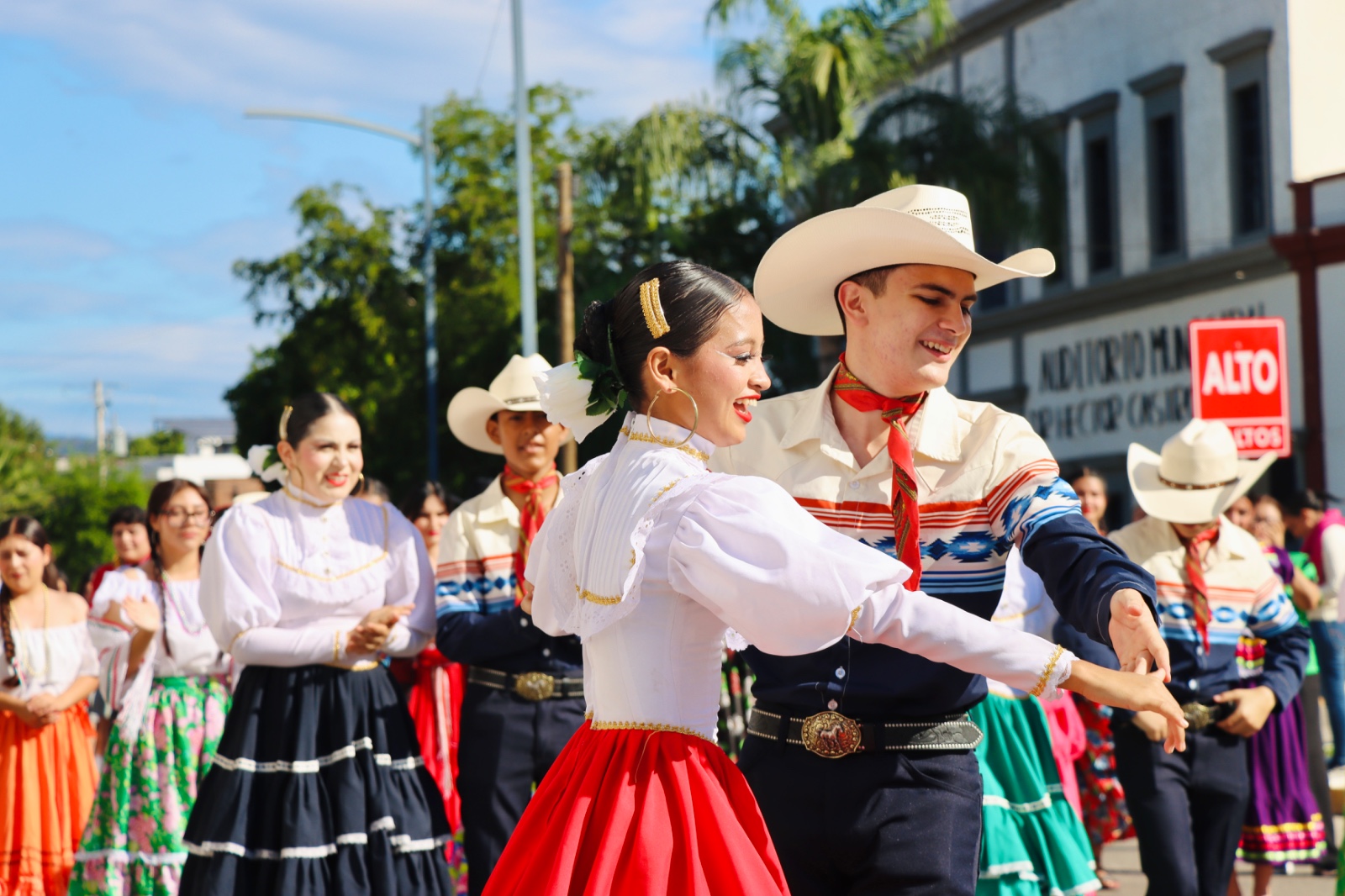 Desfile de la Revolución Mexicana en Badiraguato, Sin.