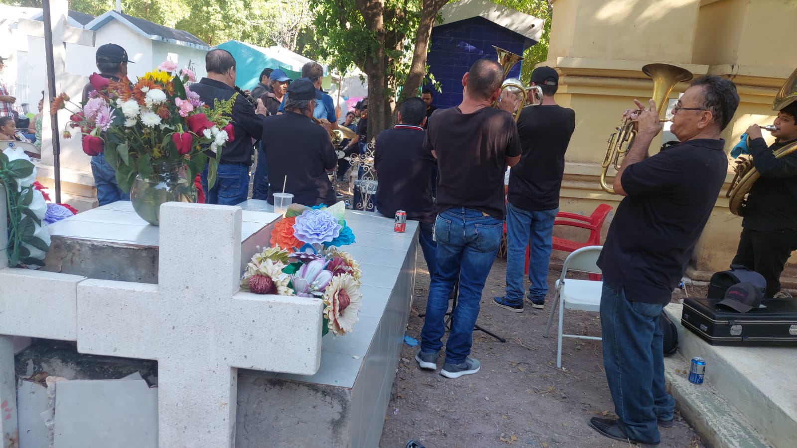 dia de muertos salvador alvarado
