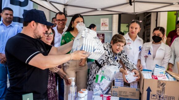 Supera expectativas la campaña de donación de medicamentos en Guasave, Sinaloa
