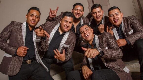 Este martes abren taquillas del Chevron Park para venta de boletos del concierto de Grupo Firme en Los Mochis, Sinaloa