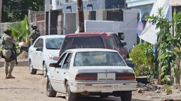 Ejecutan a un hombre a bordo de un vehículo cerca del panteón 21 de Marzo en Culiacán, Sinaloa