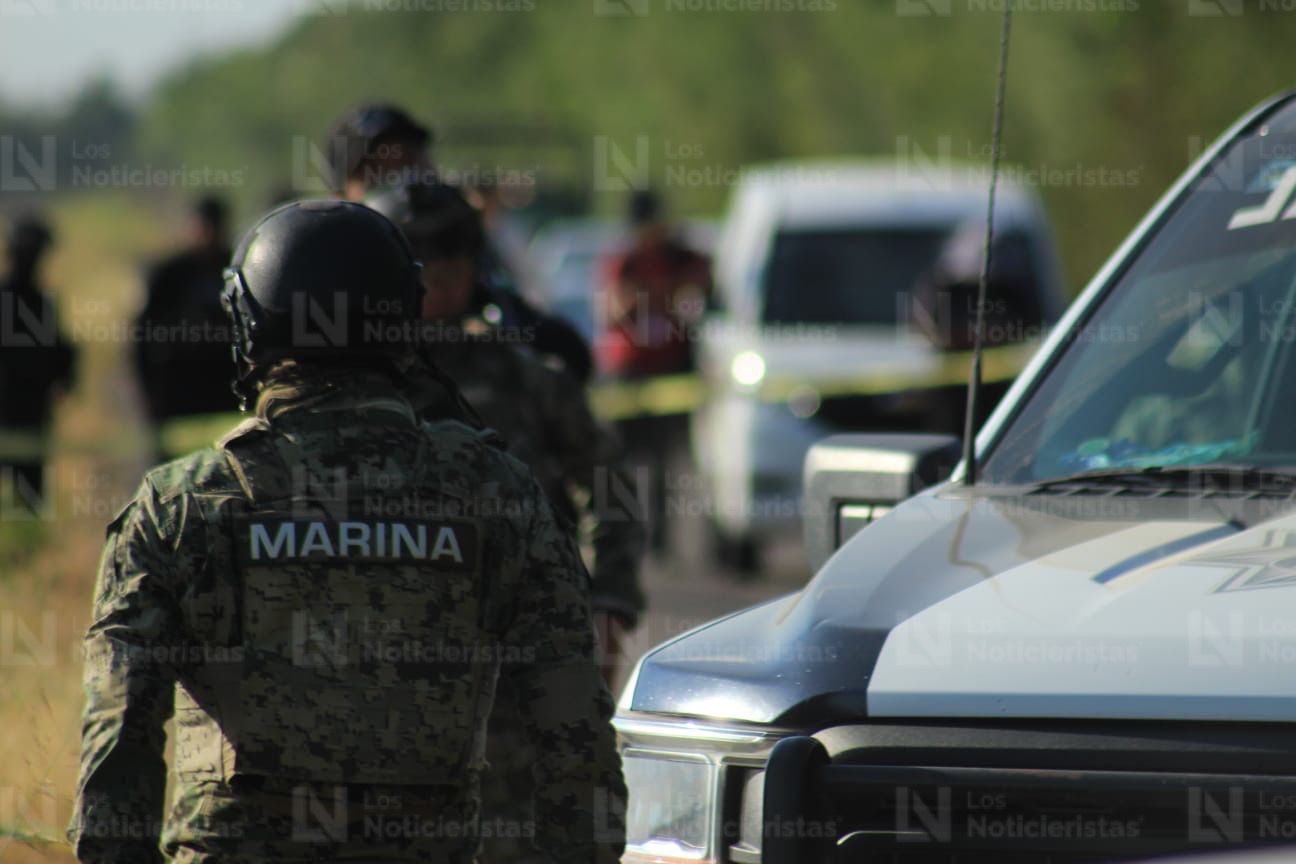 Policía Municipal y Marina localizan a dos ejecutados en el Canal 7 de Aguaruto, Culiacán, Sin.