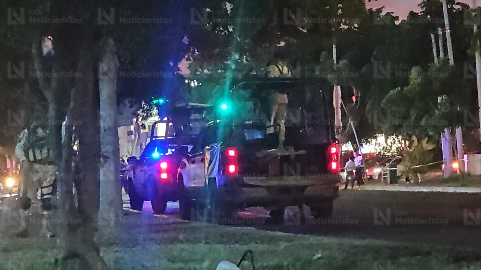 Ejecutan a dos ocupantes de una camioneta en Tres Ríos, Culiacán, Sin.