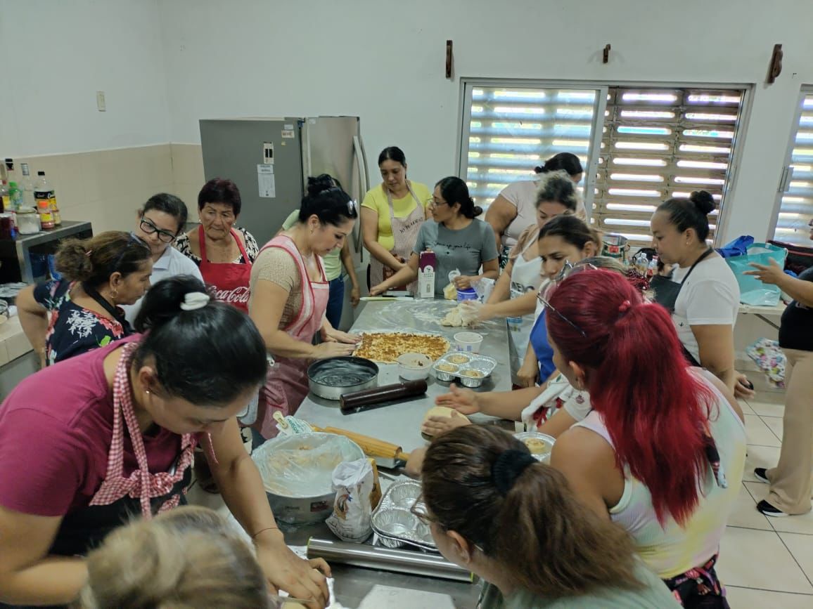 Taller de repostería Cecobi