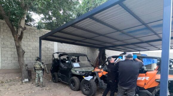 Elementos de la Marina aseguran vehículos y armas durante operativo en Elota, Sinaloa