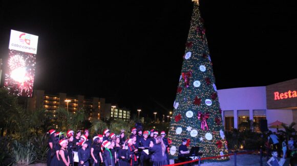 Mazatlán, Sinaloa, enciende la magia navideña con la quinta edición del Cabo Market en Plaza Cabo Carena