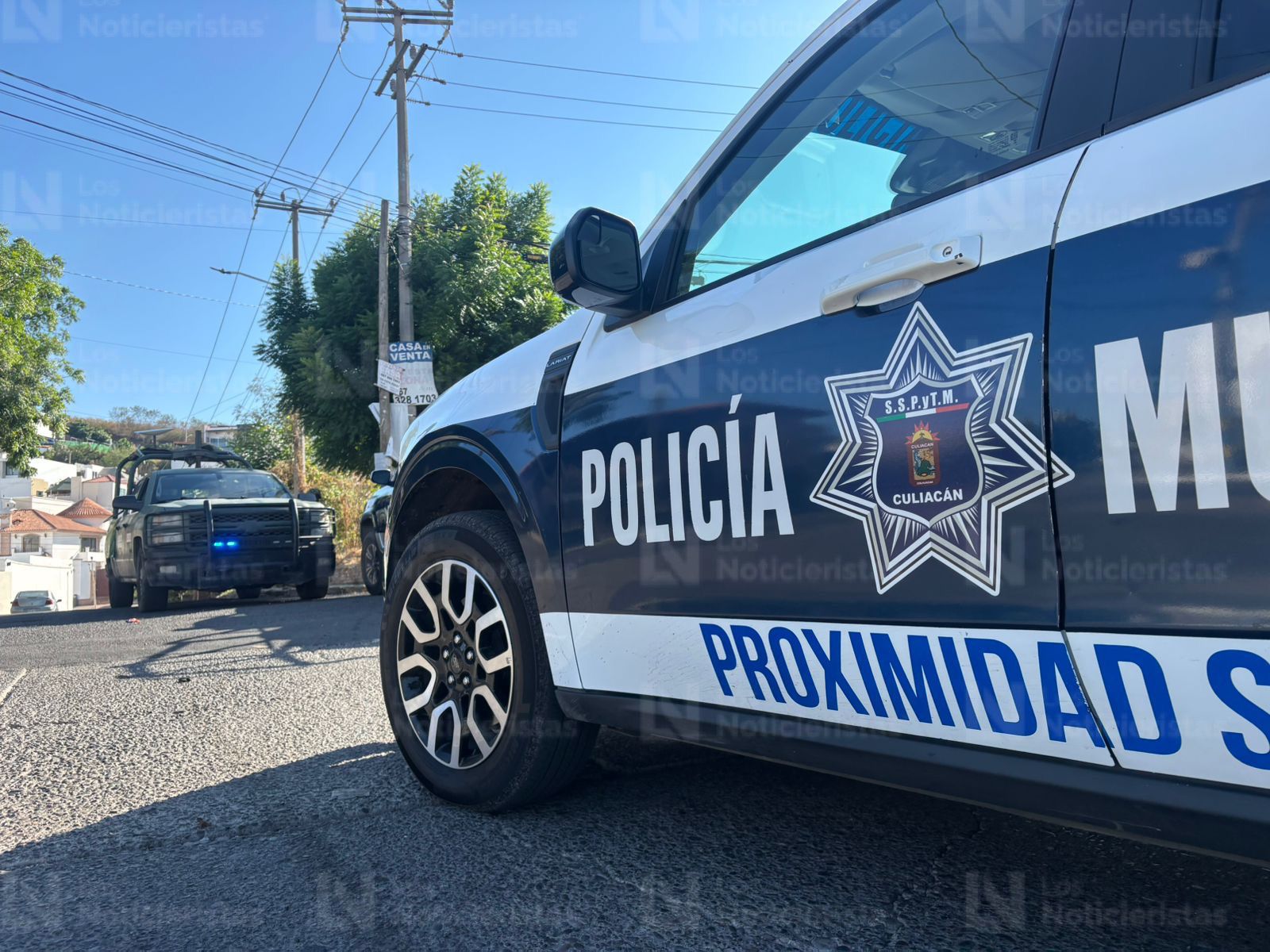 Localizan un cadáver envuelto en una cobija en Colinas de San Miguel de Culiacán