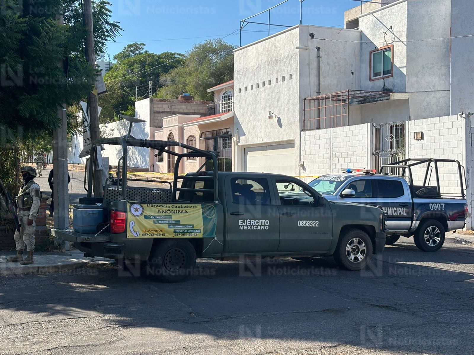 Localizan un cadáver envuelto en una cobija en Colinas de San Miguel de Culiacán