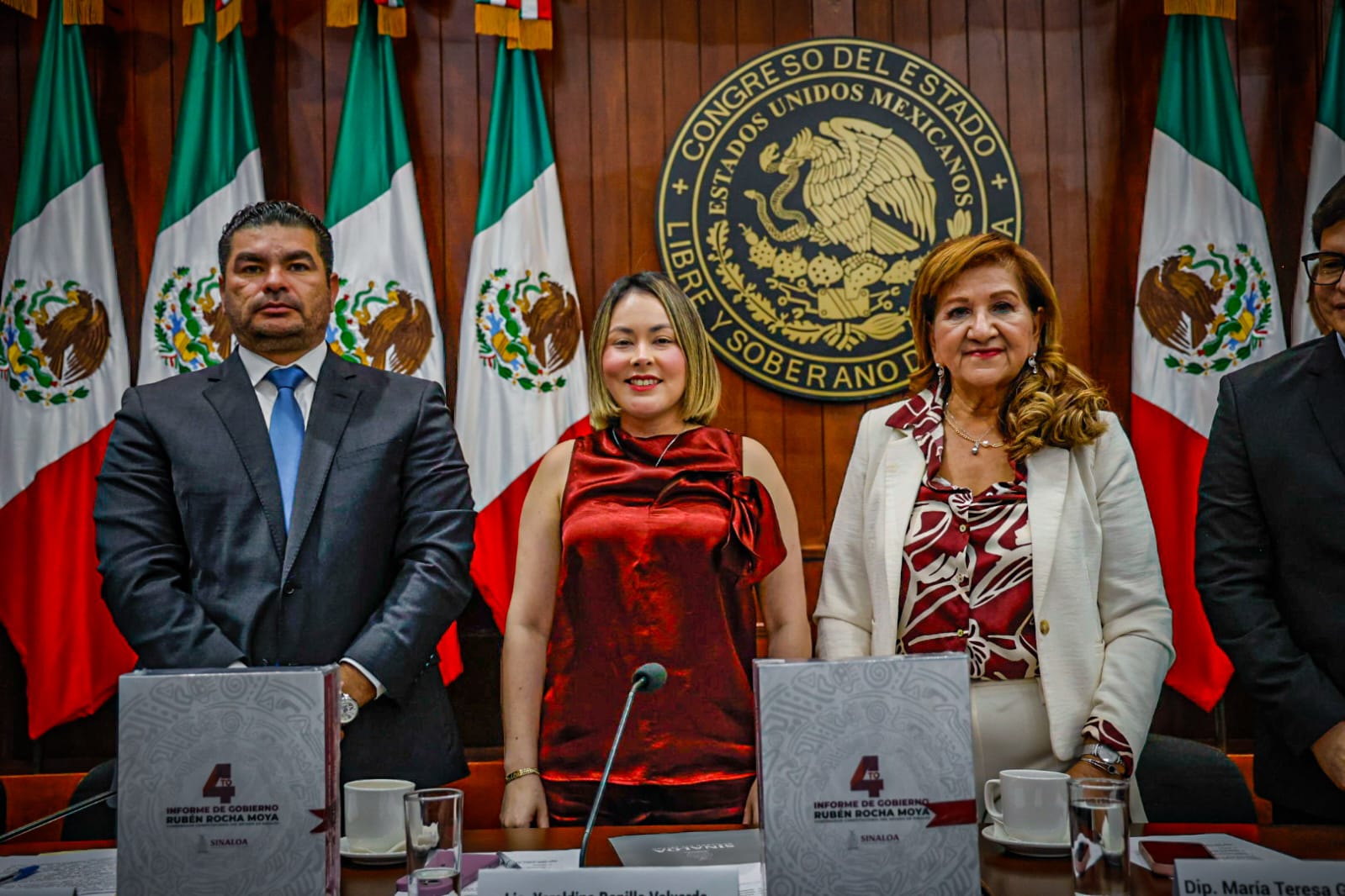 Yeraldine Bonilla entrega al Congreso de Sinaloa el IV Informe de Gobierno de Rubén Rocha