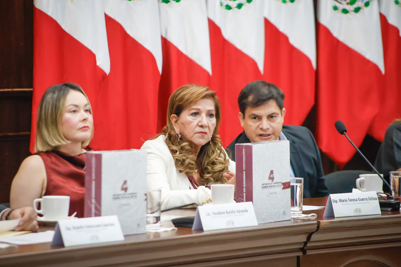 Yeraldine Bonilla entrega al Congreso de Sinaloa el IV Informe de Gobierno de Rubén Rocha