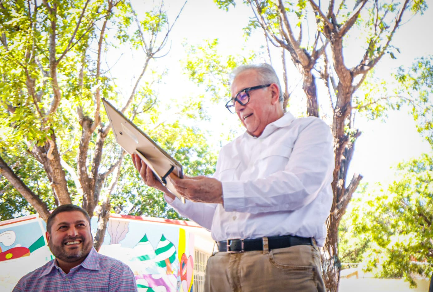 entrega de aulas en jardin de niños enriqueta cota valdez badiraguato reconocimiento