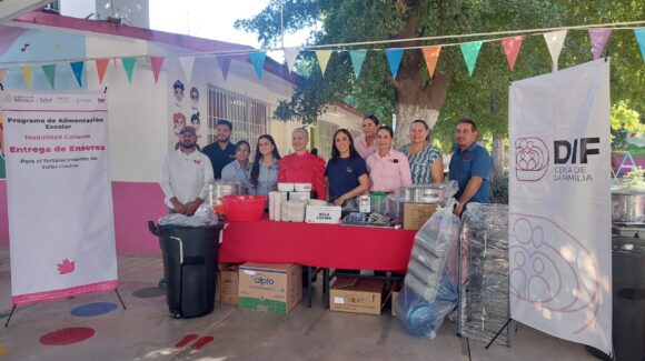 DIF Sinaloa entrega enseres domésticos a seis escuelas de Salvador Alvarado