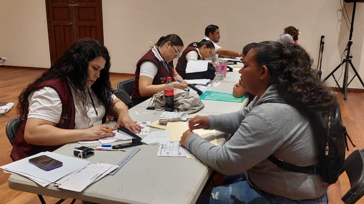 entrega de tarjetas de reposicion rita cetina en mocorito sinaloa