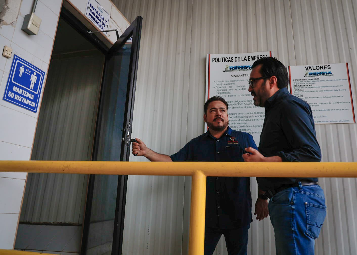 Entregan apoyo de programa Impulso NAFIN a empresa Carnes A&L en Culiacán