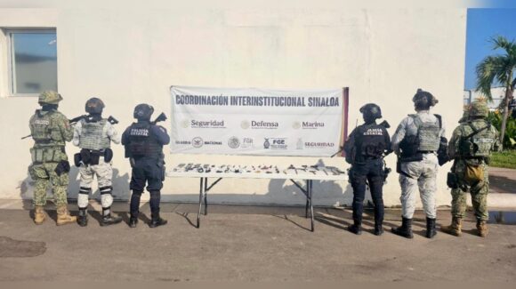 Celulares, tijeras, y otros objetos fueron encontrados en dos módulos del Penal de Aguaruto, en Culiacán, Sinaloa