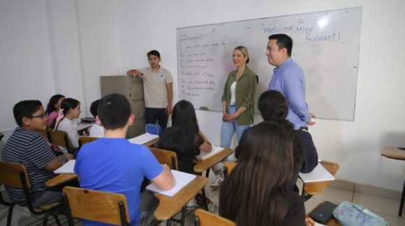 Destaca Estrella Palacios sus programas sociales y Centros Comunitarios del Bienestar en Mazatlán, Sinaloa