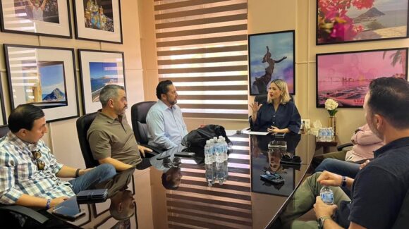 Buscan fortalecer lazos internacionales entre Mazatlán, Sinaloa y la Delegación de Ciudades Hermanas de EU