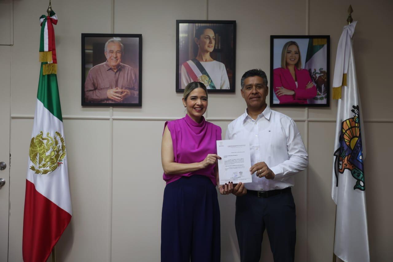 Estrella Palacios Domínguez y Ezequiel Antonio Mora Bracamontes