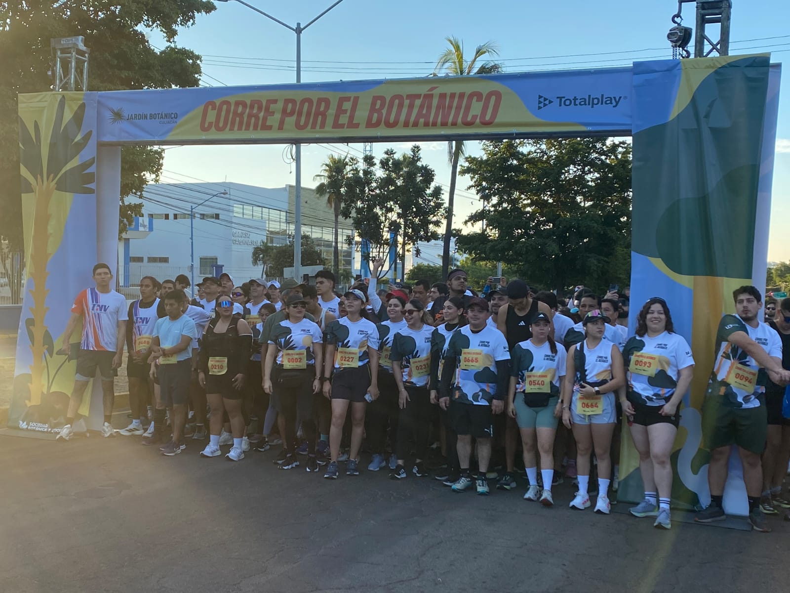 Evento deportivo "Corre por el botánico" en Culiacán, Sinaloa