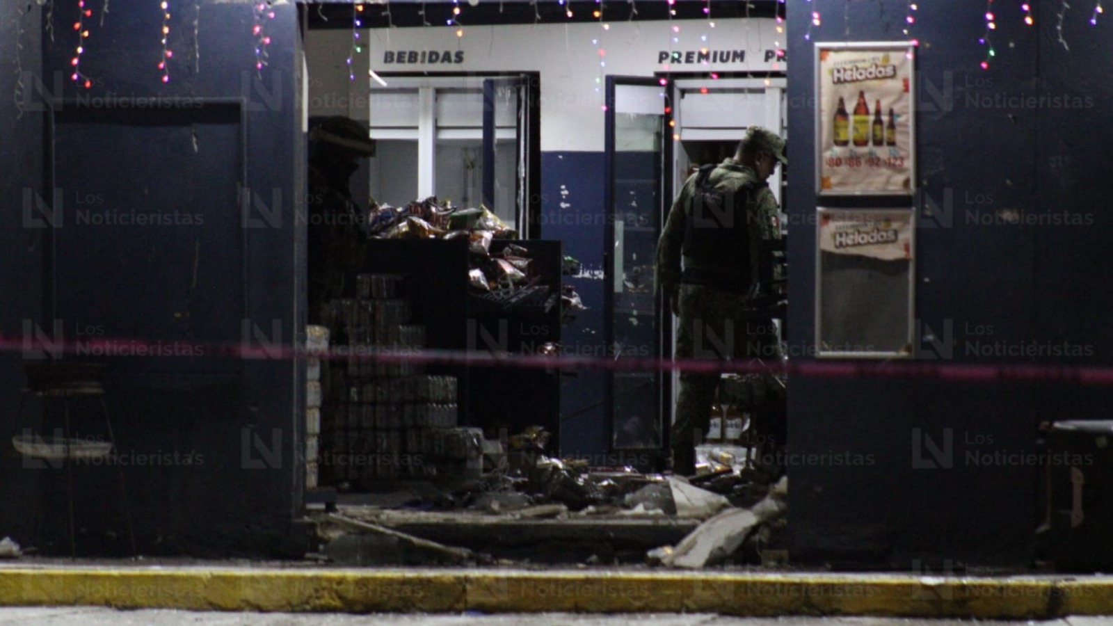 Explosión destroza expendio de cerveza en Mazatlán