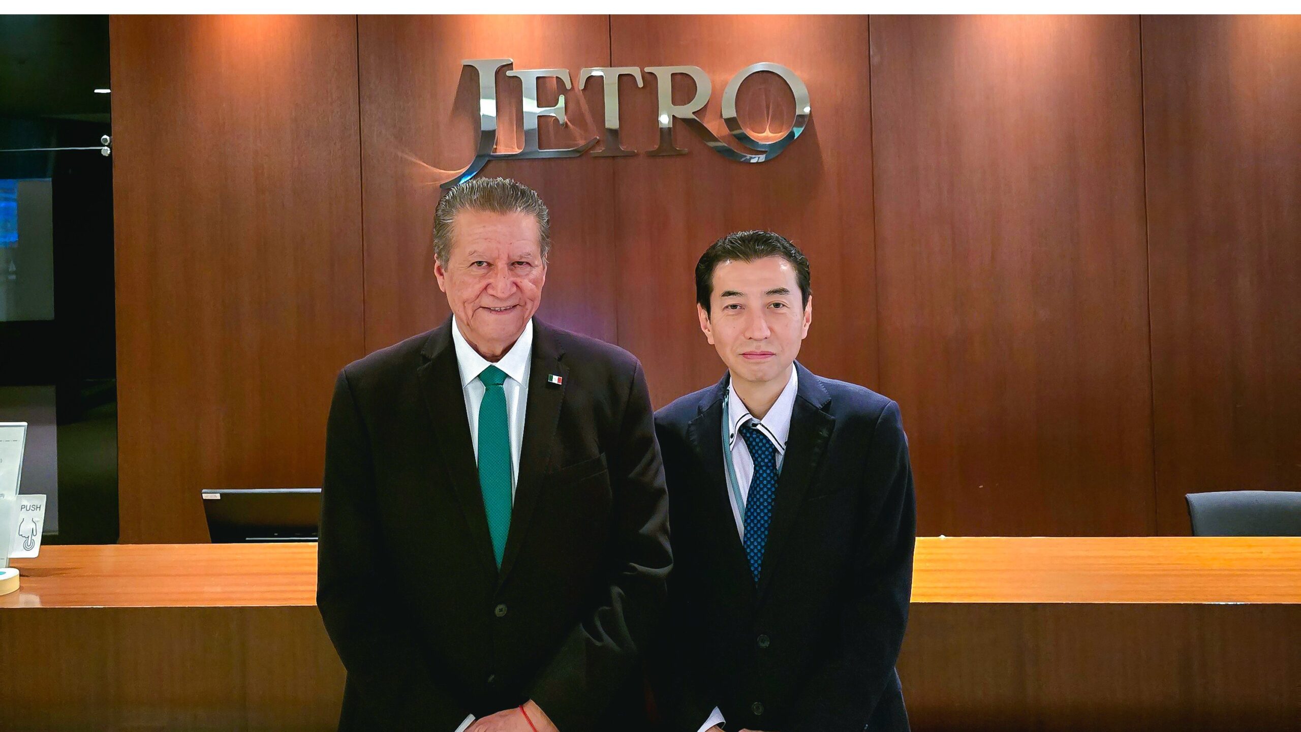 feliciano castro con jetro