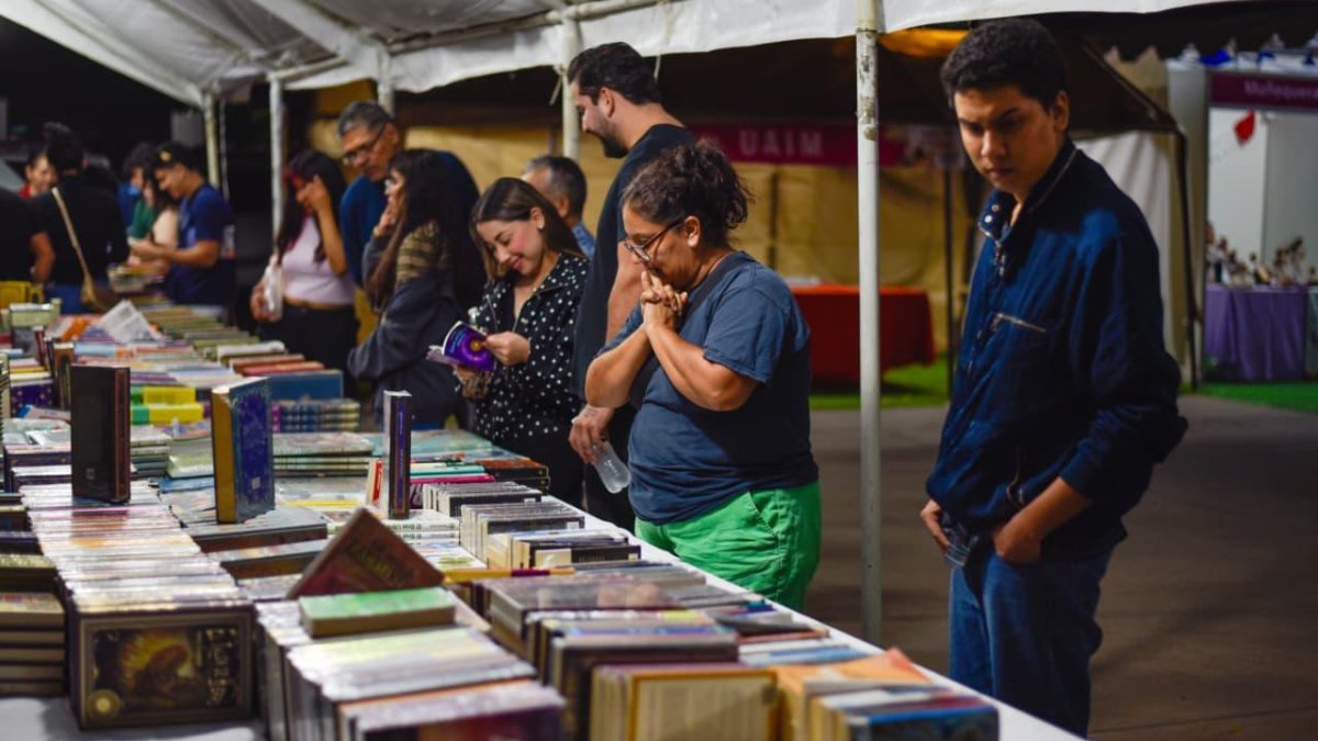 feria del libro en los mochis asistentes