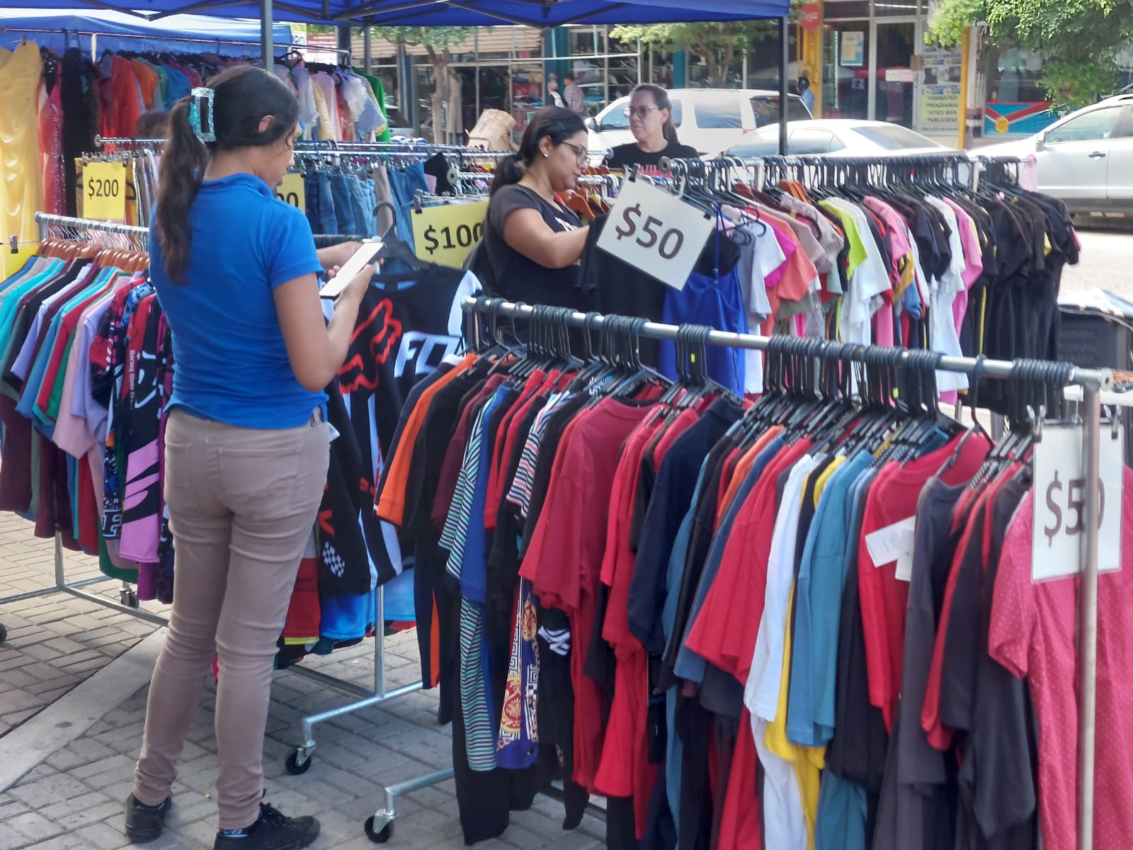 Festival de las Liquidaciones en Guamúchil, Sinaloa