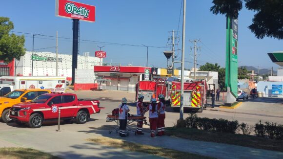 Fuga de gas moviliza a los cuerpos de emergencia al fraccionamiento San Jorge en Mazatlán, Sinaloa