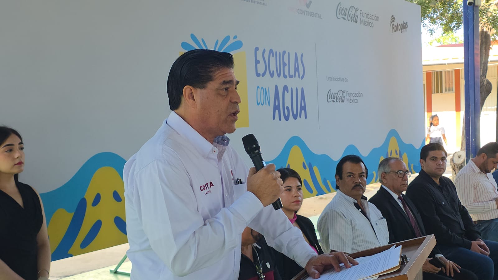 Fundación Coca-Cola México entrega sistema de captación de agua de lluvia a primaria de Culiacán