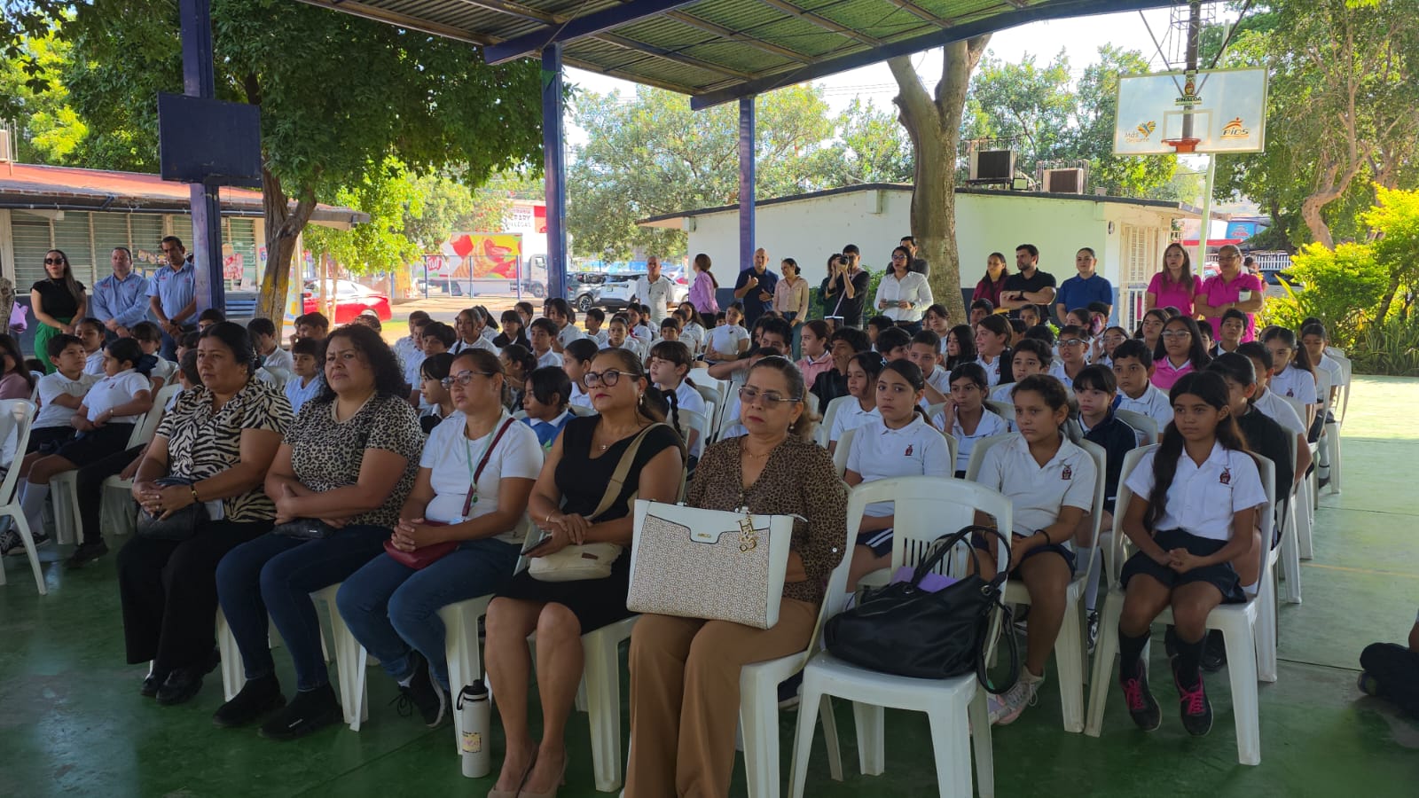 Fundación Coca-Cola México entrega sistema de captación de agua de lluvia a primaria de Culiacán