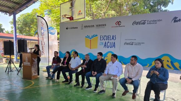 Fundación Coca-Cola México entrega sistemas de recolección de agua pluvial en escuelas de Culiacán, Sinaloa