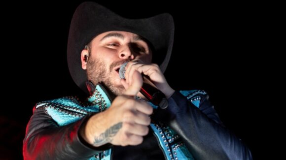 ¡Evita la prisión! Gerardo Ortiz es sentenciado a libertad condicional en Estados Unidos