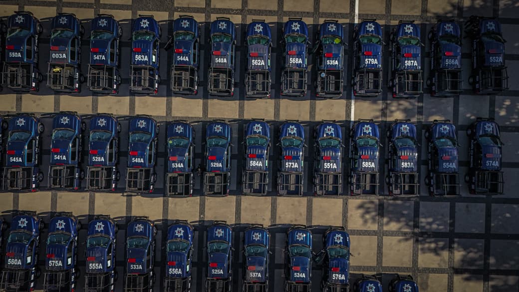 Gobierno de Sinaloa entrega patrullas a la Policía Estatal