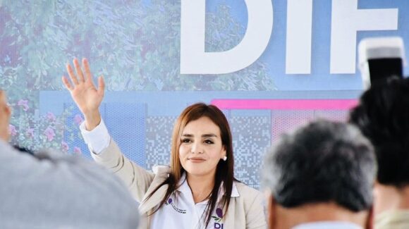 Viuda de Carlos Manzo asumirá la presidencia municipal de Uruapan, Michoacán