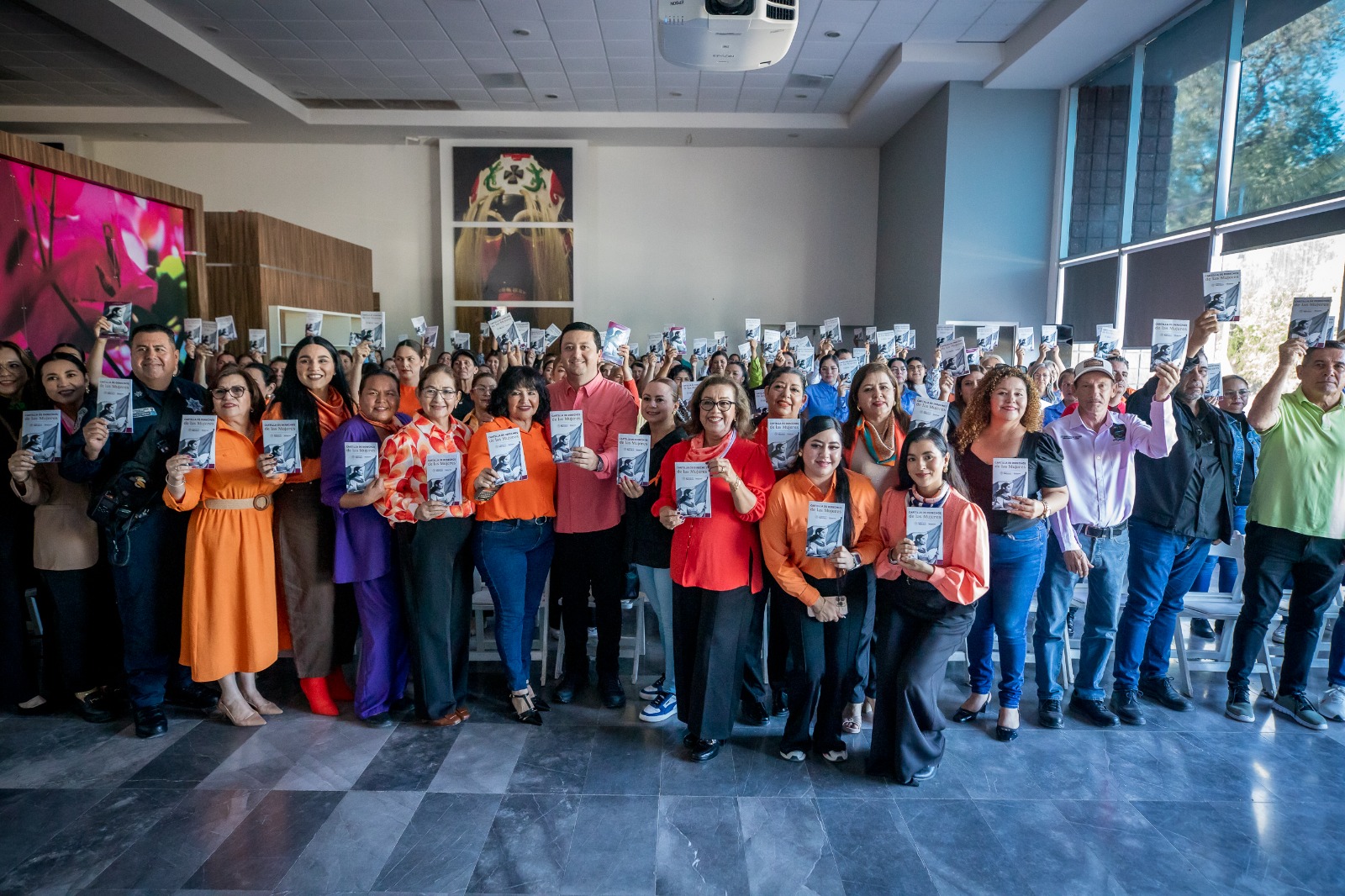 Encuentro Estatal de Tejedoras de la Patria en Guasave