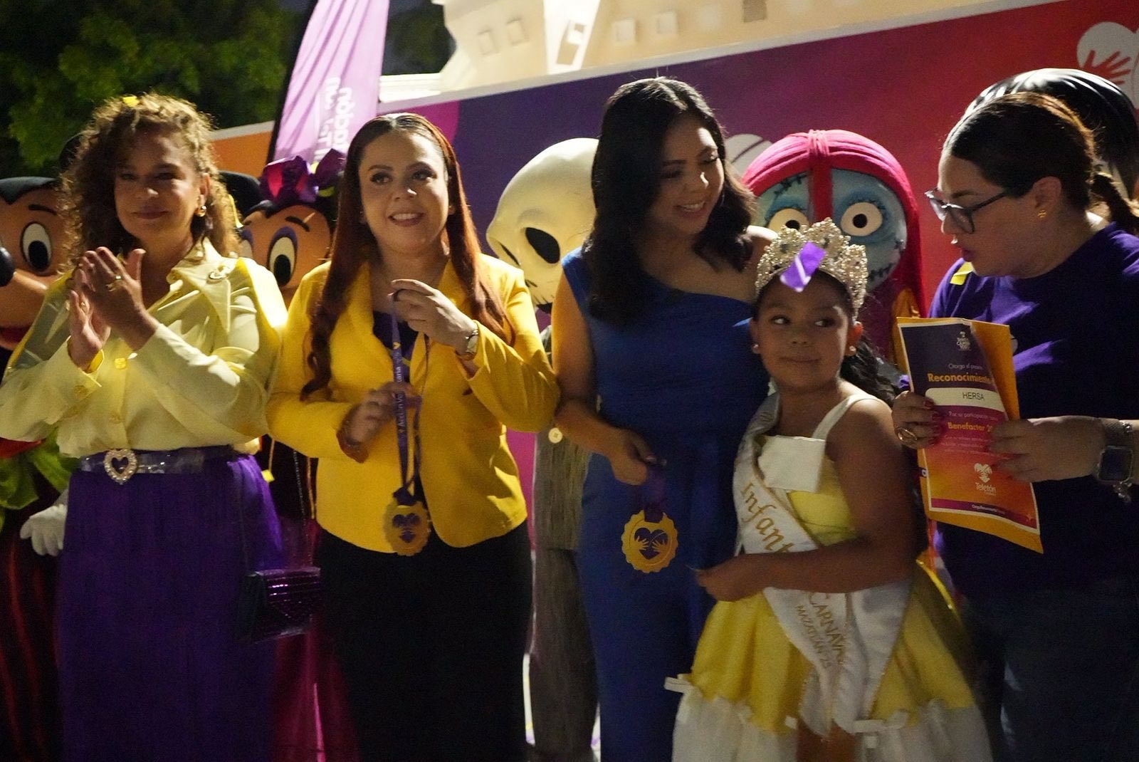 Hersa Corporativo recibe medalla y reconocimiento Teletón en Mazatlán