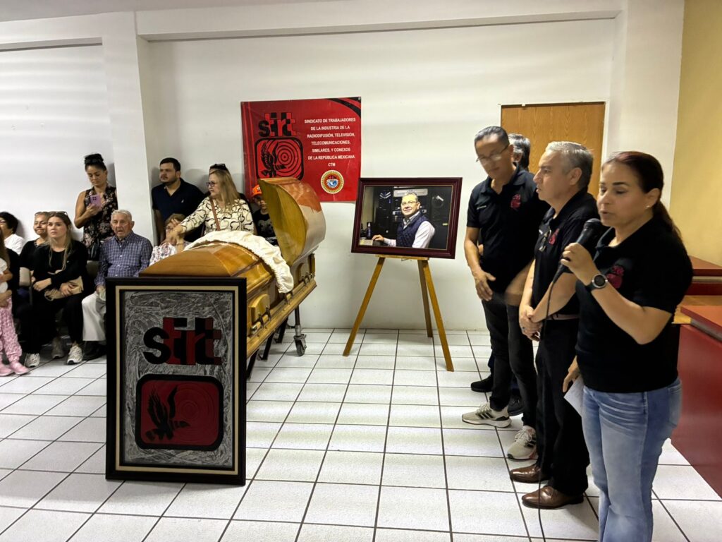 Homenaje a Javier Hijar