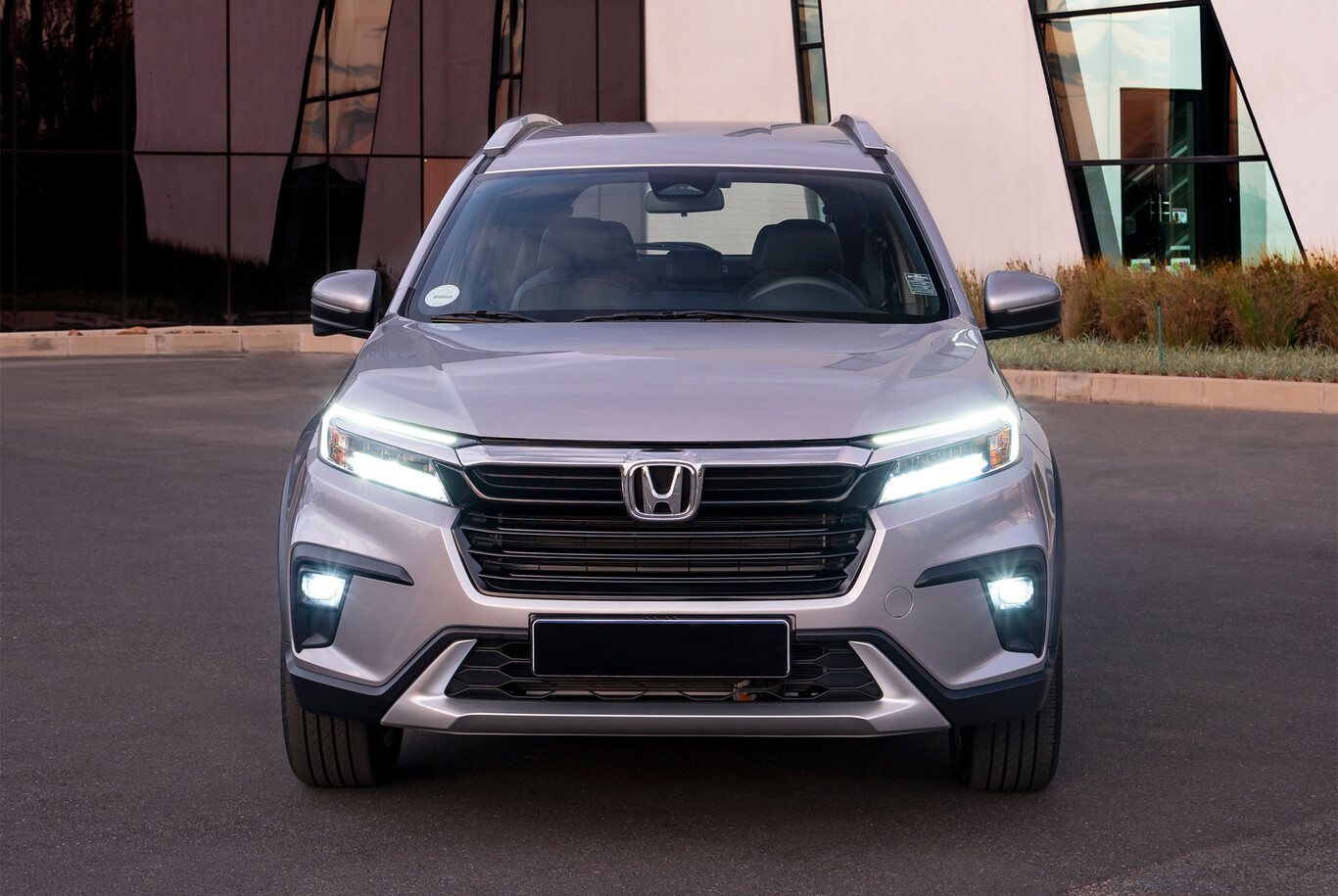 ¿Camioneta compacta con 3 filas de asientos? Así es la Honda BR-V ...